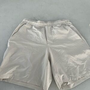 lululemon athletica Men's Light Gray Athletic Shorts